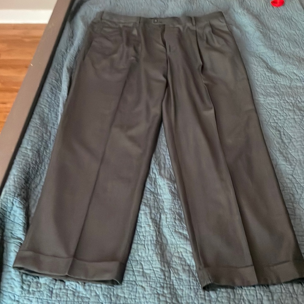 Axist Men’s Gray Dress Pants